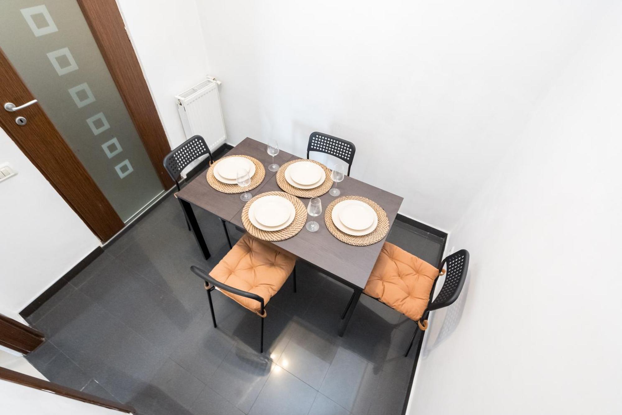 Modern & Spacious Apartment - Prime Location Near Bucharest'S Old Town Dış mekan fotoğraf